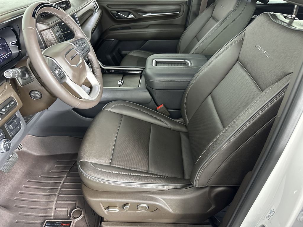 used 2023 GMC Yukon car, priced at $66,936