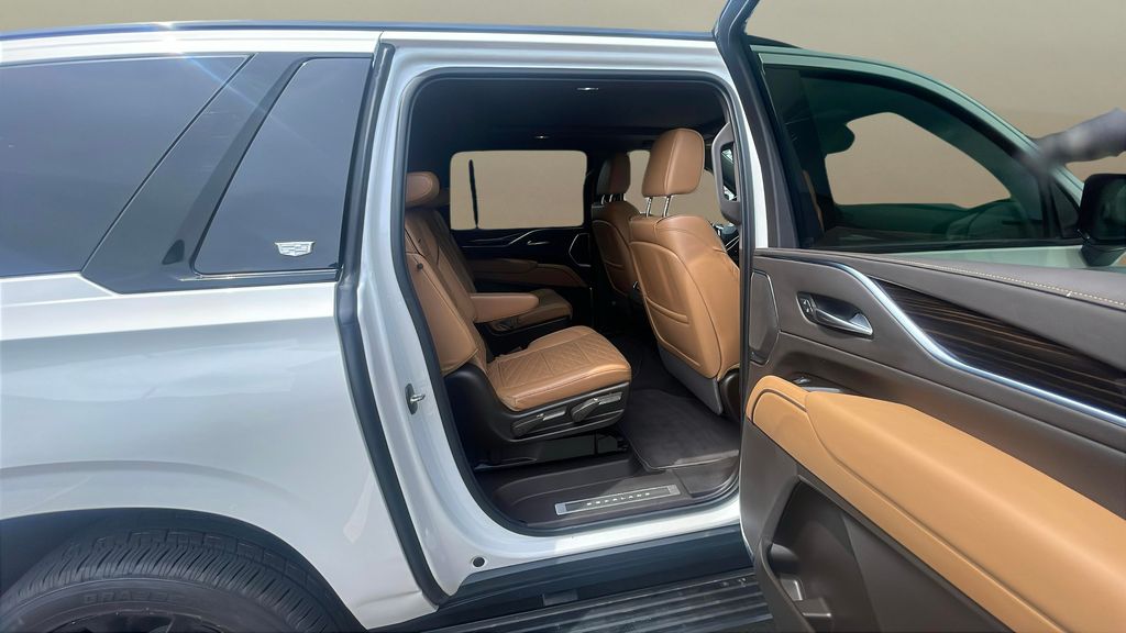 used 2022 Cadillac Escalade ESV car, priced at $66,500