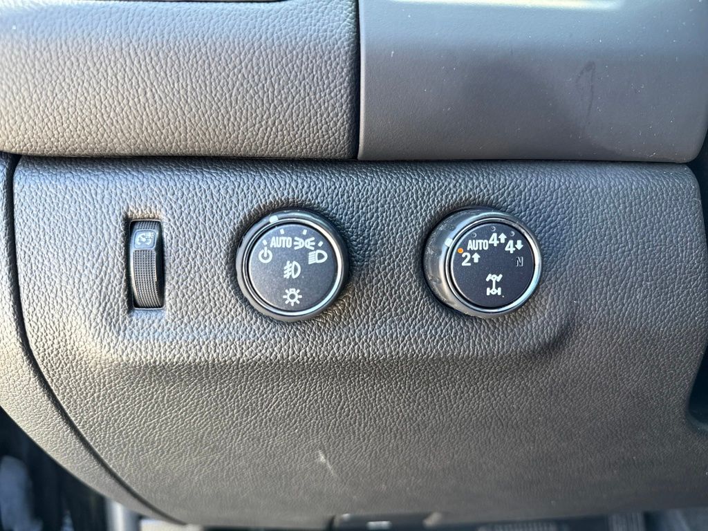 used 2022 Chevrolet Colorado car, priced at $31,000