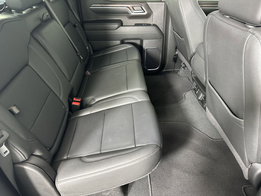 used 2024 GMC Sierra 1500 car, priced at $47,988