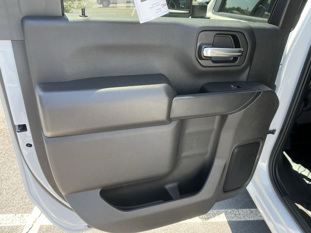 new 2024 GMC Sierra 2500HD car, priced at $46,133