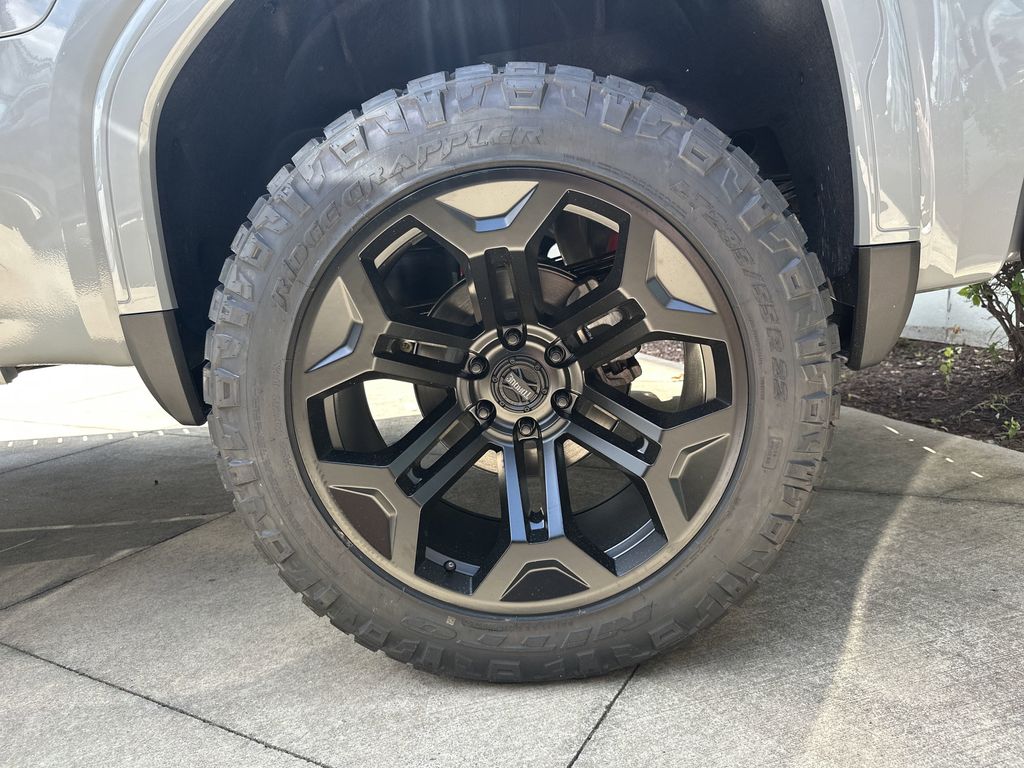 new 2025 GMC Sierra 1500 car, priced at $69,349