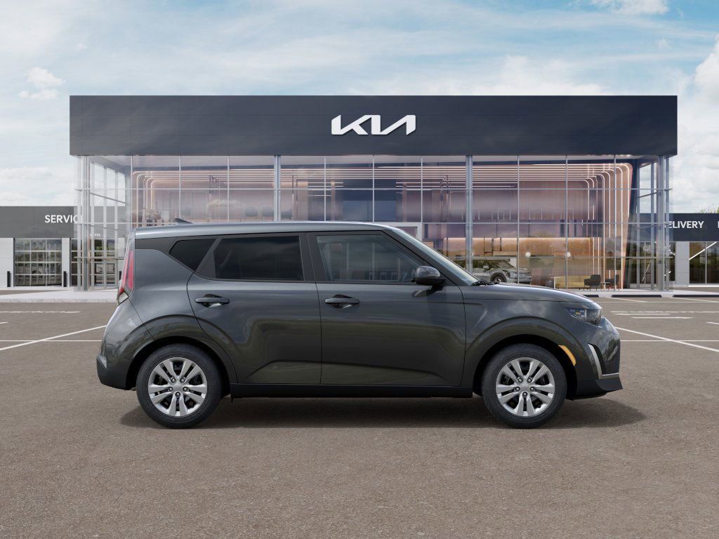 new 2025 Kia Soul car, priced at $19,554