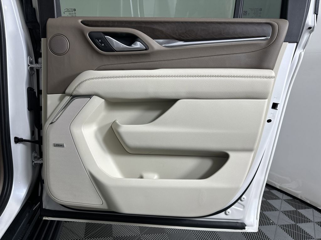 used 2022 GMC Yukon XL car, priced at $56,928