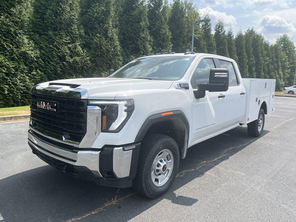 new 2024 GMC Sierra 2500HD car, priced at $42,133
