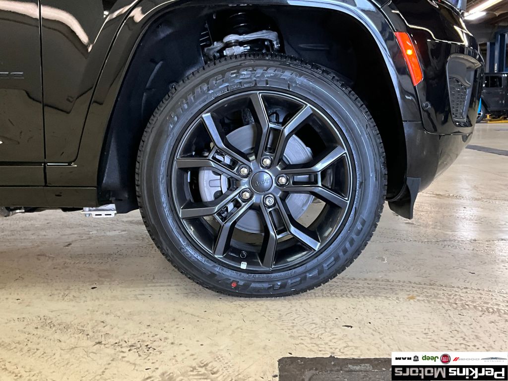 new 2025 Jeep Grand Cherokee car, priced at $61,209