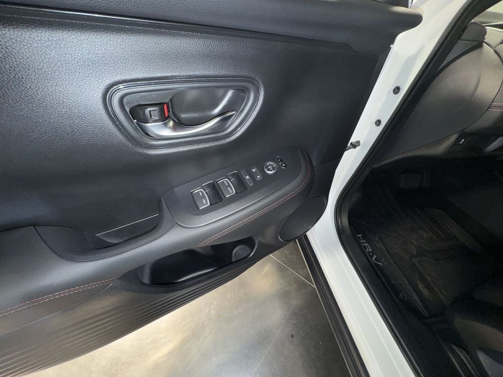 used 2025 Honda HR-V car, priced at $28,513