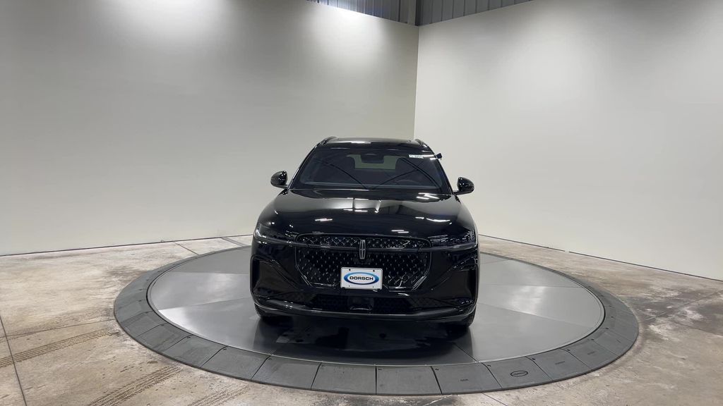 new 2025 Lincoln Nautilus car, priced at $67,495