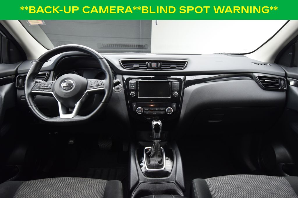 used 2022 Nissan Rogue Sport car, priced at $23,400