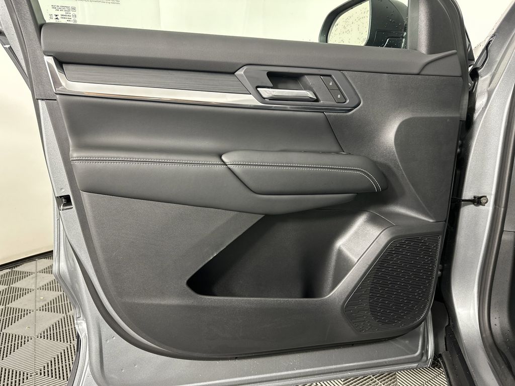 new 2025 GMC Terrain car, priced at $28,890