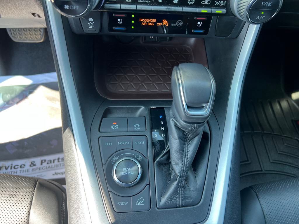 used 2021 Toyota RAV4 car, priced at $29,900