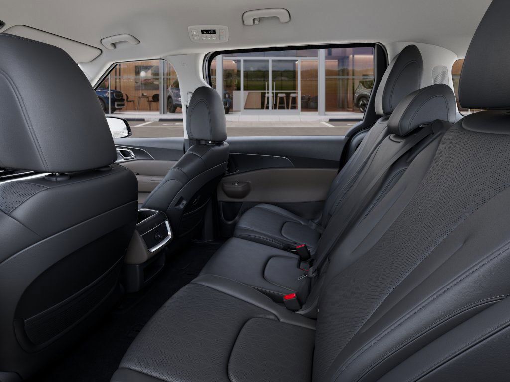 new 2026 Kia Carnival Hybrid car, priced at $40,556