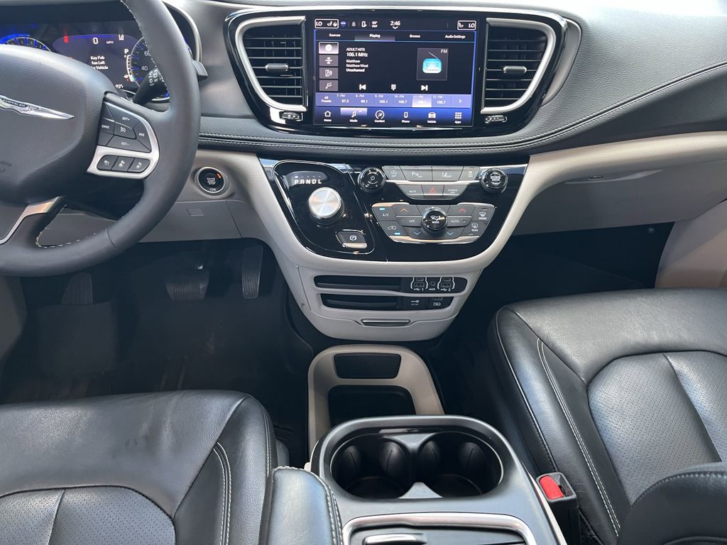used 2022 Chrysler Pacifica car, priced at $26,991