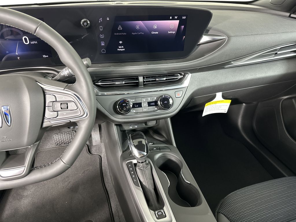 new 2025 Buick Envista car, priced at $27,375
