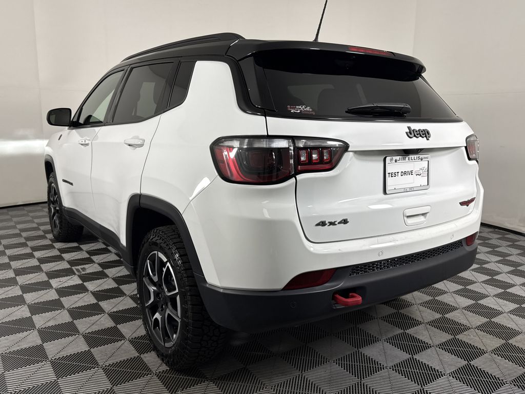 used 2024 Jeep Compass car, priced at $27,997