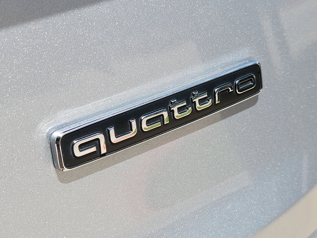 used 2022 Audi Q7 car, priced at $45,952