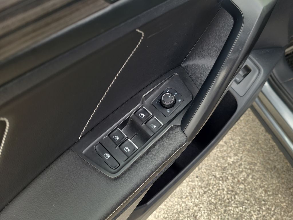 used 2022 Volkswagen Tiguan car, priced at $24,713