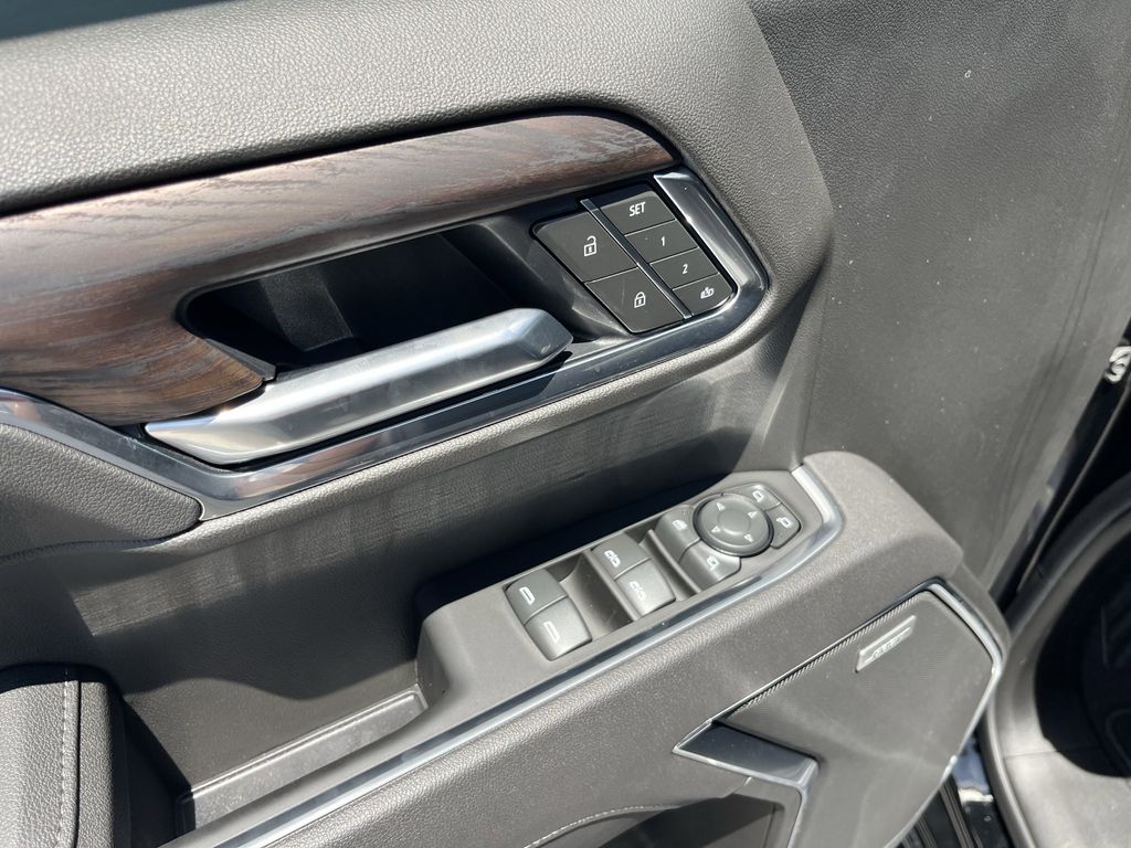new 2025 GMC Sierra 1500 car, priced at $63,620