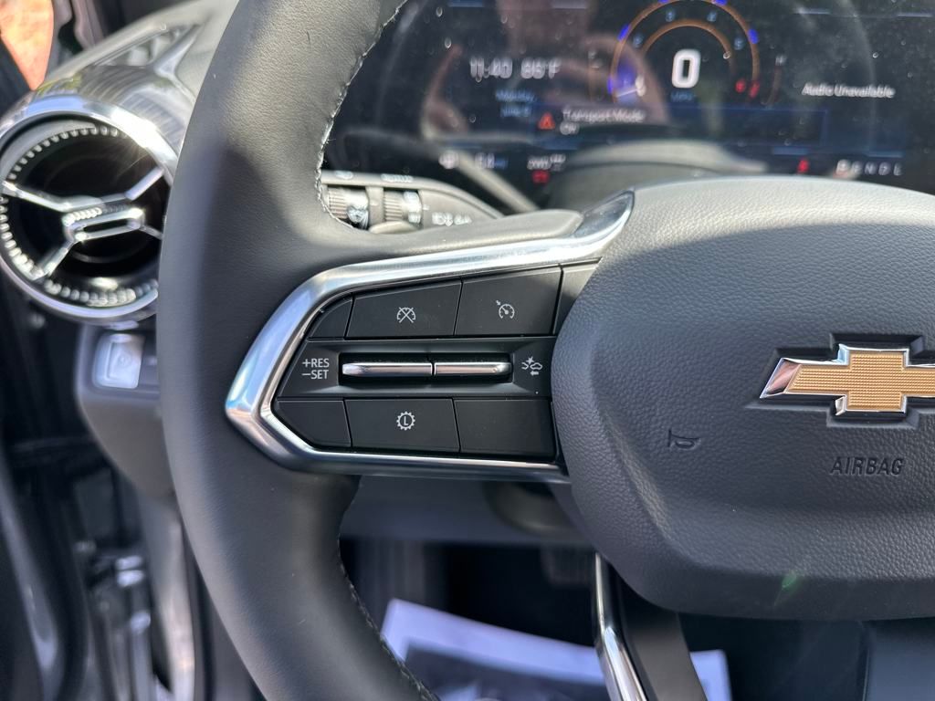 new 2026 Chevrolet Equinox car, priced at $31,995