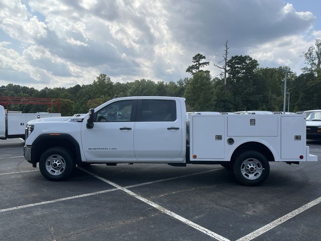 new 2024 GMC Sierra 2500HD car, priced at $46,133
