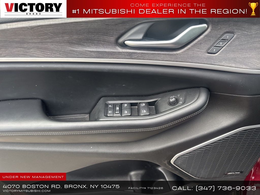 used 2023 Jeep Grand Cherokee car, priced at $22,119