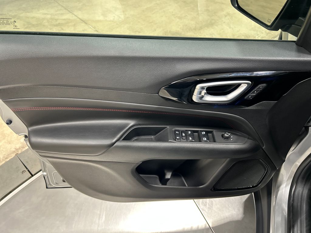 used 2022 Jeep Compass car, priced at $25,236