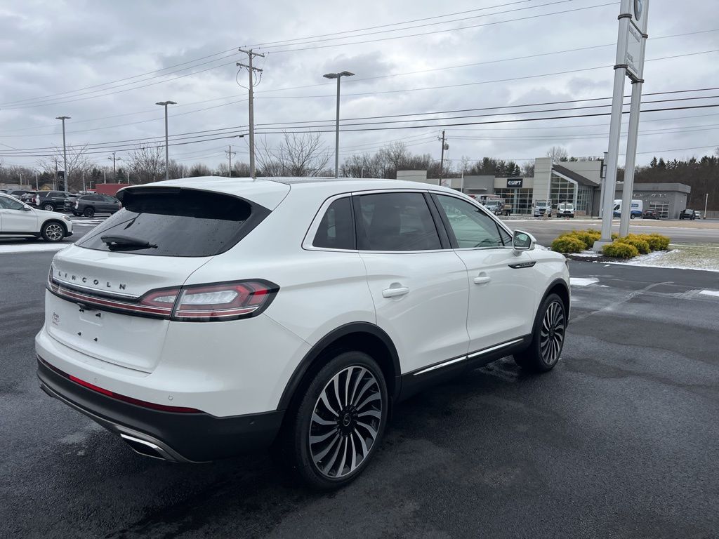 used 2022 Lincoln Nautilus car, priced at $41,999