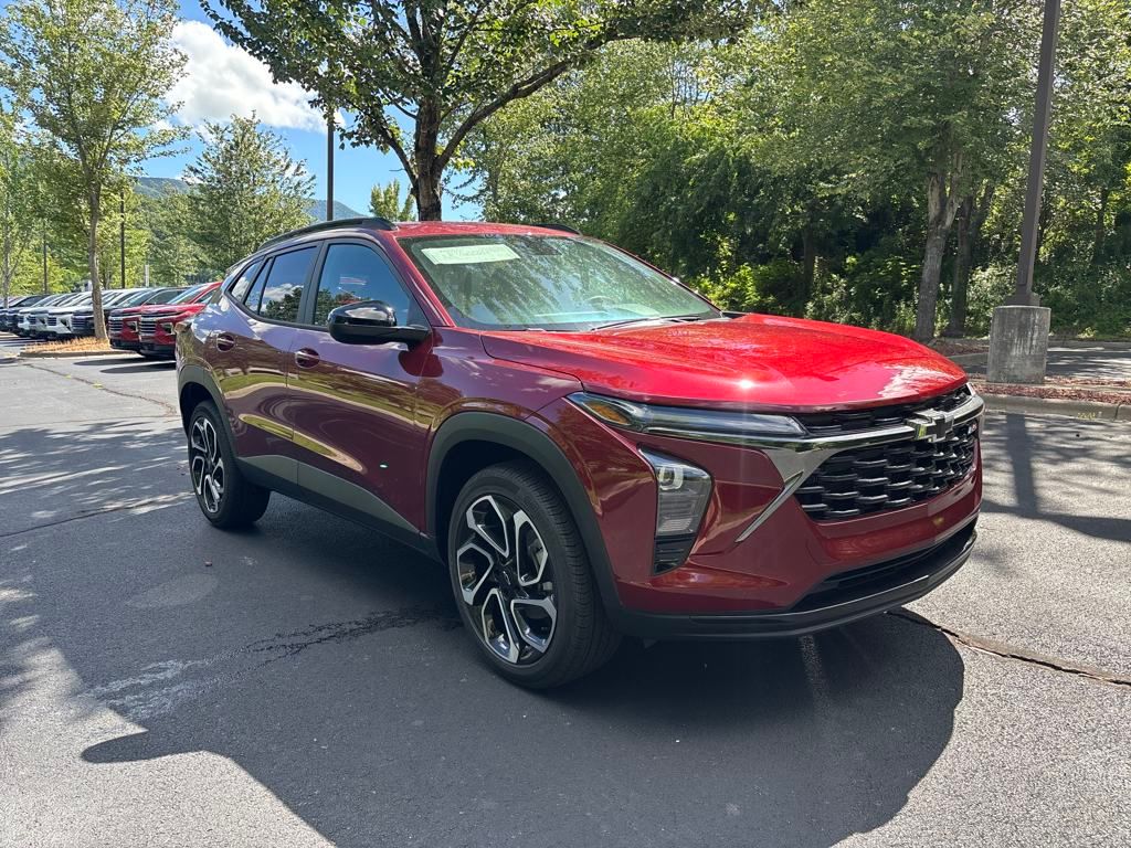 new 2025 Chevrolet Trax car, priced at $26,690