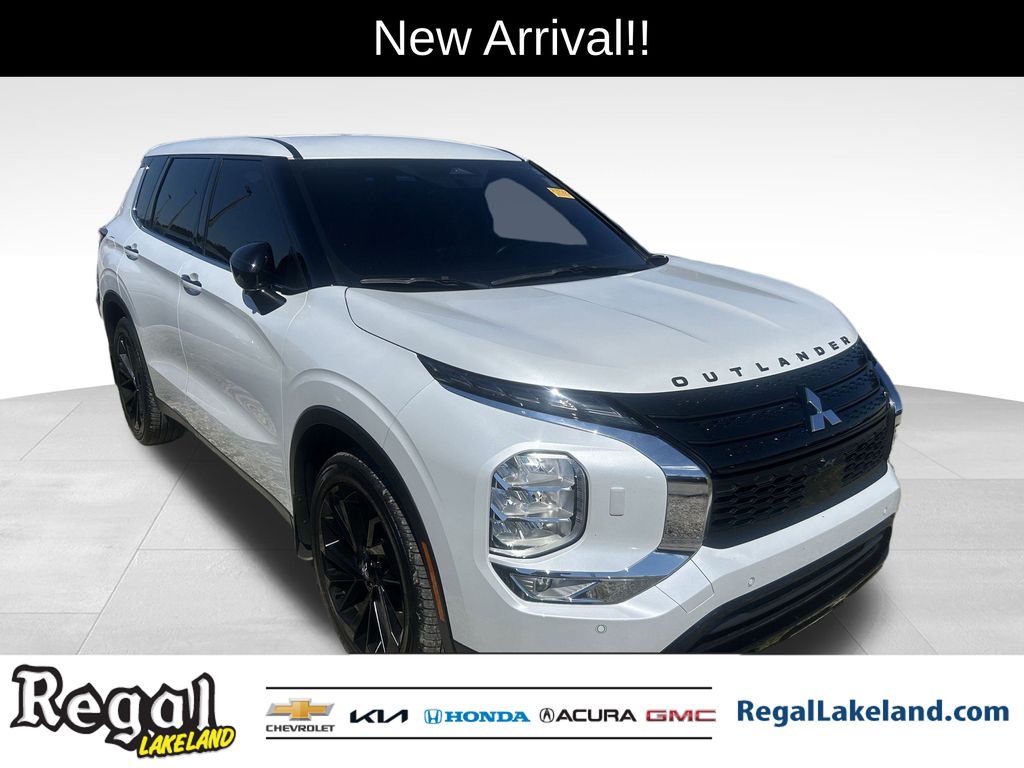 used 2023 Mitsubishi Outlander car, priced at $24,521