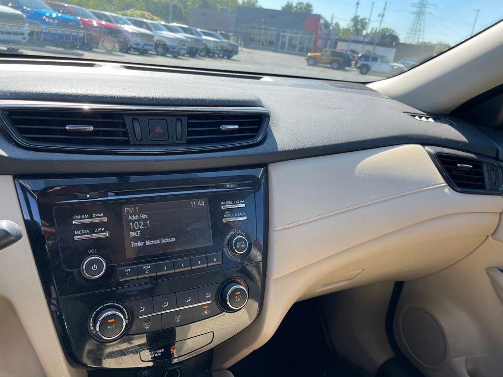 used 2017 Nissan Rogue car, priced at $13,095