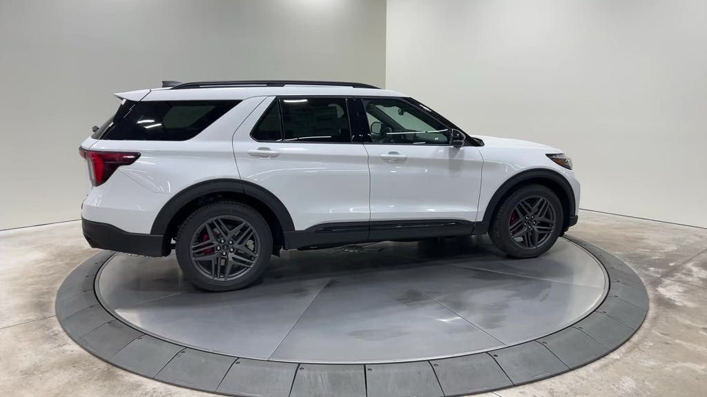 new 2025 Ford Explorer car, priced at $59,790