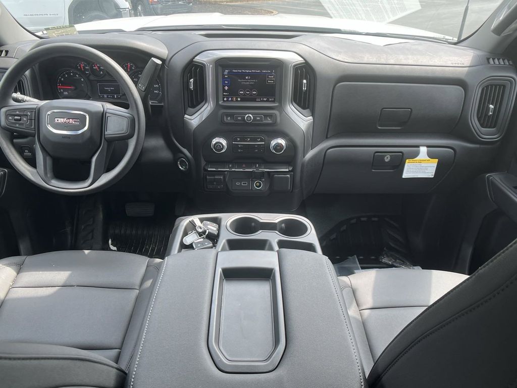 new 2024 GMC Sierra 2500HD car, priced at $47,778
