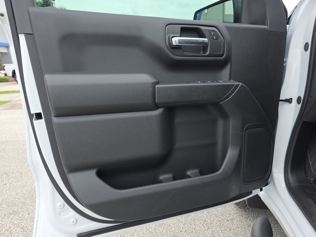 new 2025 Chevrolet Silverado 1500 car, priced at $33,930