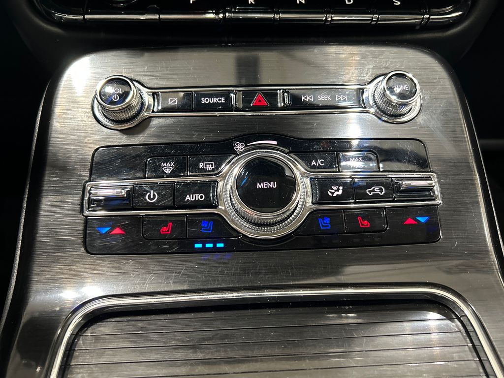 used 2022 Lincoln Nautilus car, priced at $38,789