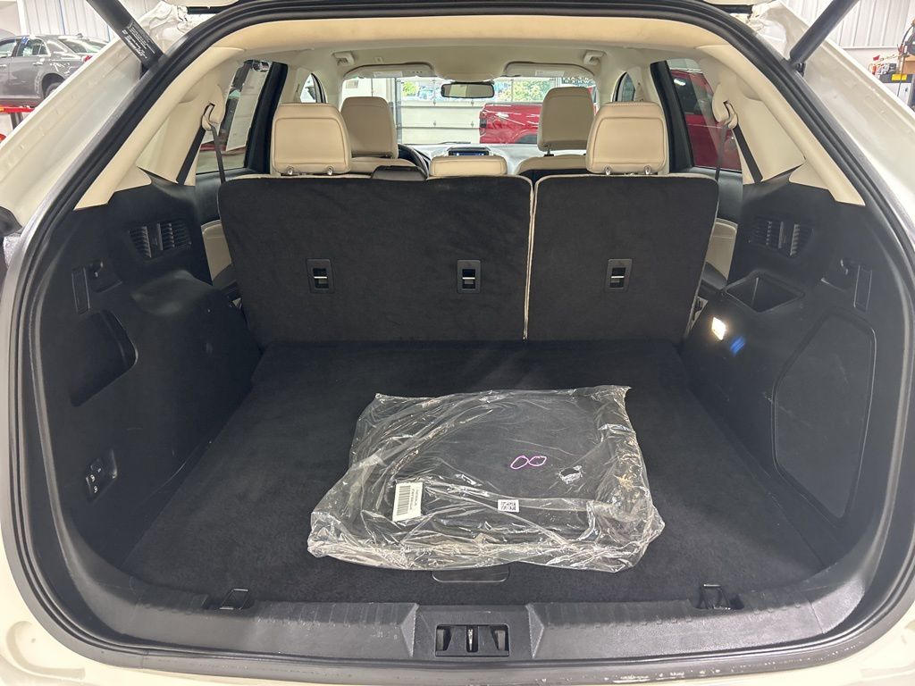 used 2022 Ford Edge car, priced at $29,985
