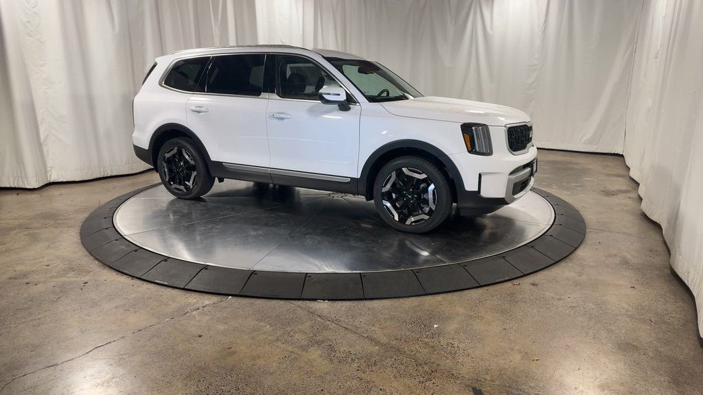 new 2025 Kia Telluride car, priced at $46,350