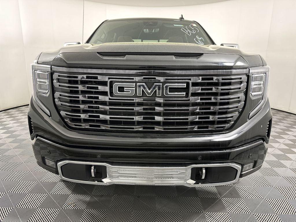 new 2025 GMC Sierra 1500 car, priced at $78,239