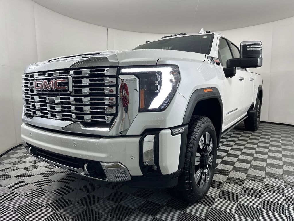 new 2025 GMC Sierra 2500HD car, priced at $85,639