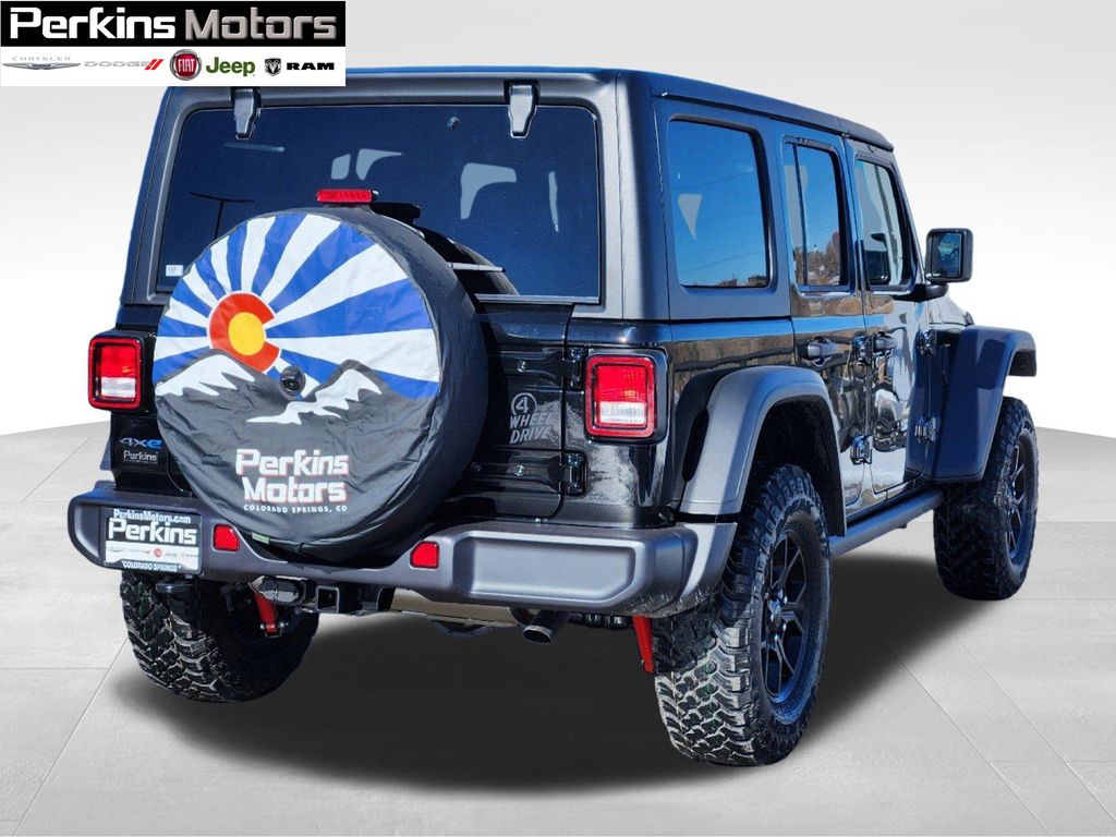 new 2025 Jeep Wrangler car, priced at $51,704