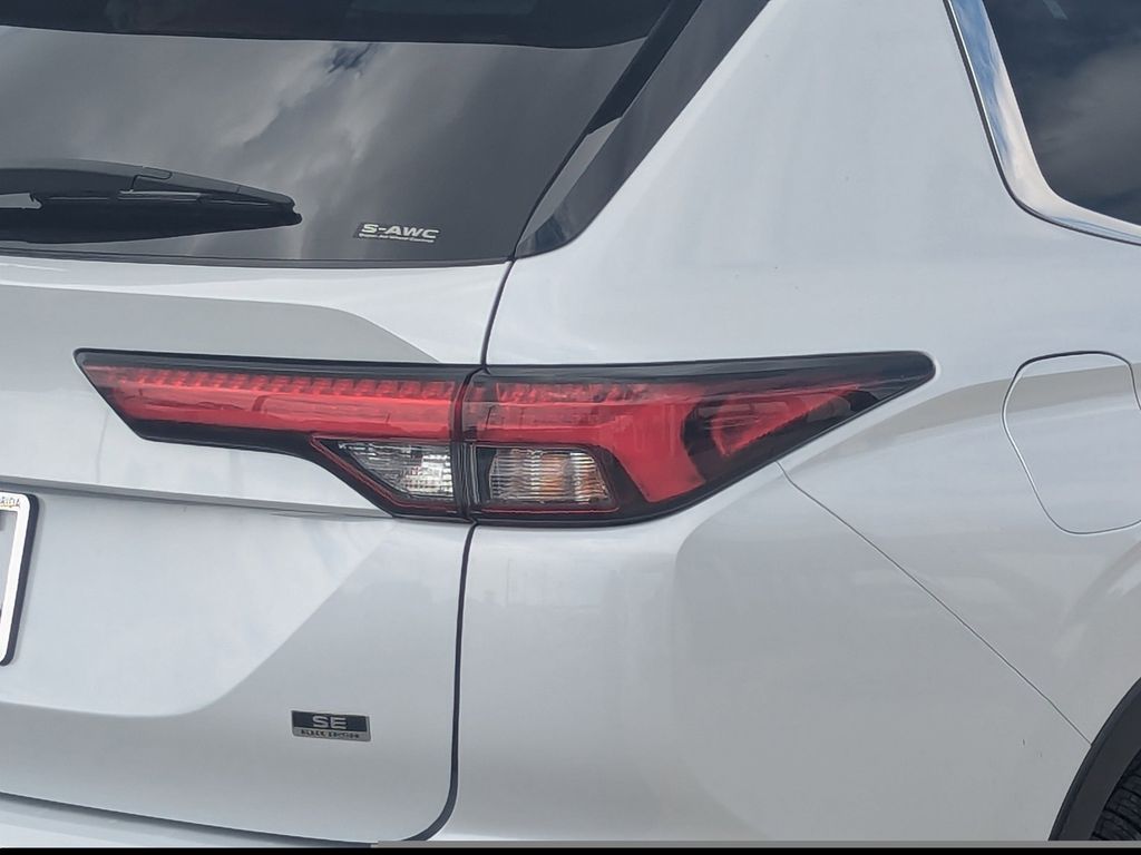 used 2023 Mitsubishi Outlander car, priced at $24,521