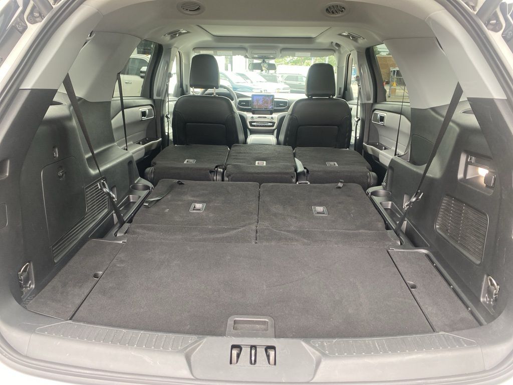 used 2022 Ford Explorer car, priced at $31,995