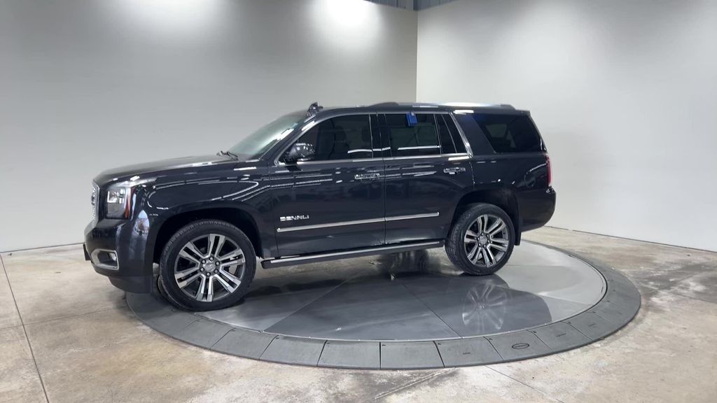used 2020 GMC Yukon car, priced at $42,841