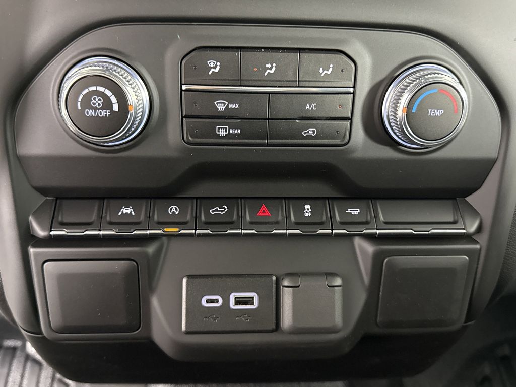 new 2025 GMC Sierra 1500 car, priced at $33,145