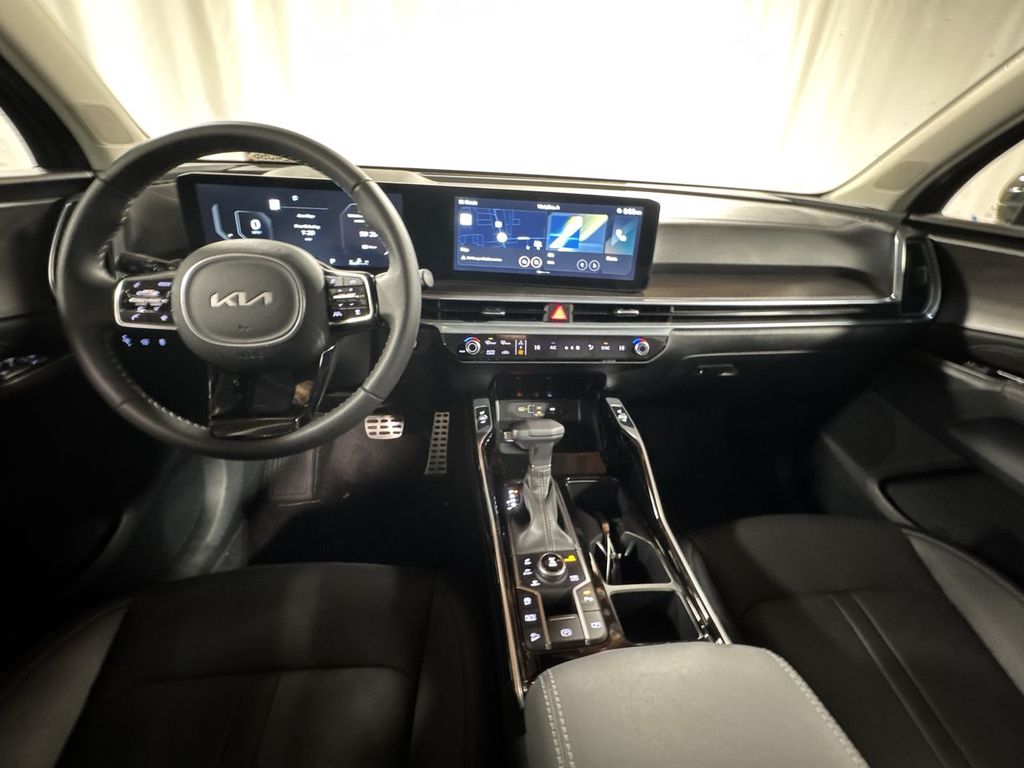 new 2025 Kia Sorento car, priced at $45,280