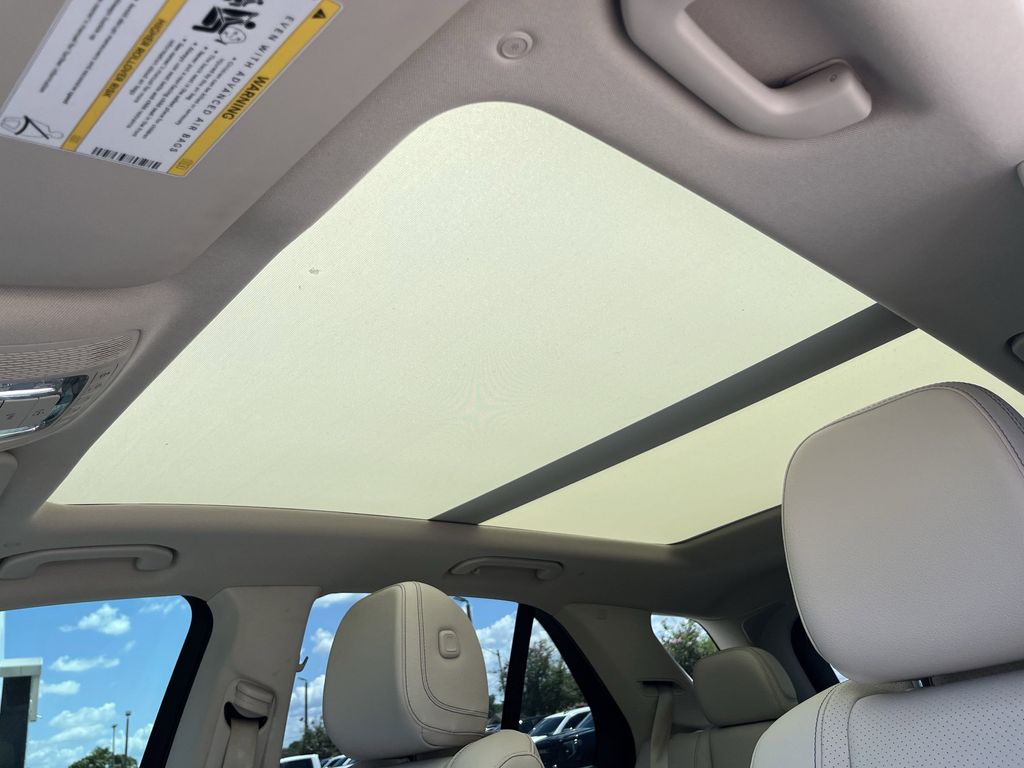 used 2022 Mercedes-Benz GLE car, priced at $41,991