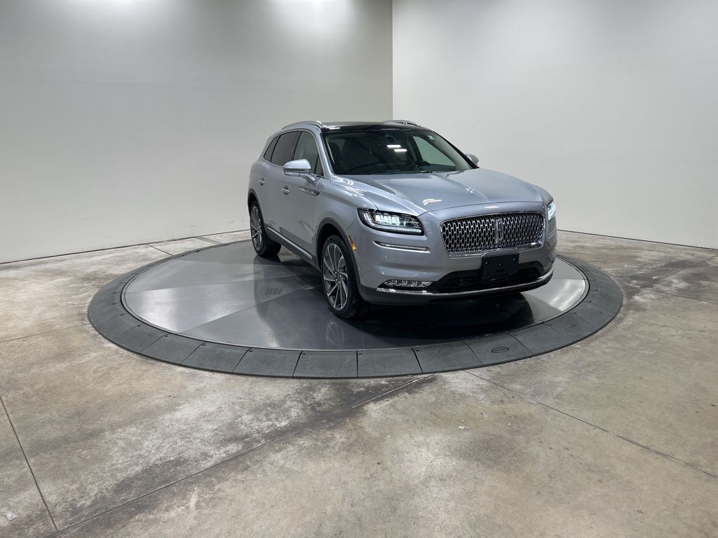 used 2022 Lincoln Nautilus car, priced at $38,333