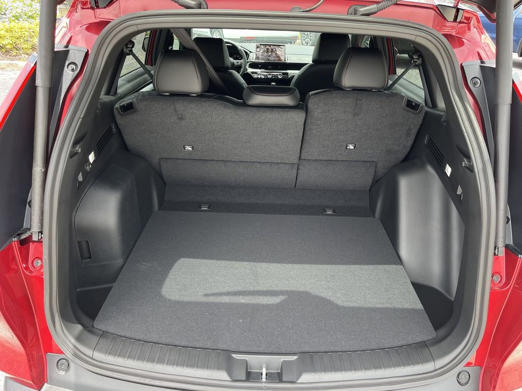 new 2025 Honda CR-V Hybrid car, priced at $37,920