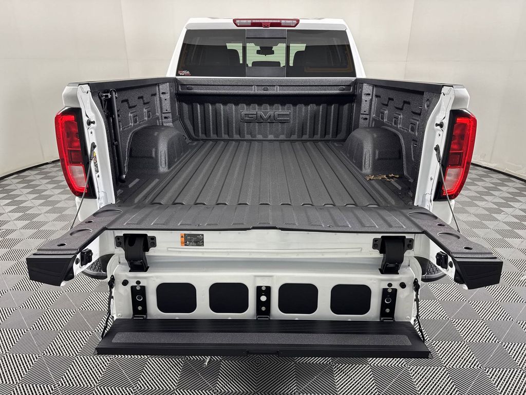 new 2025 GMC Sierra 1500 car, priced at $61,729