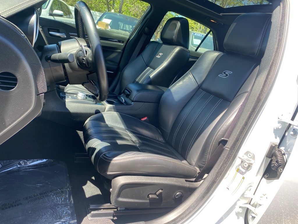 used 2022 Chrysler 300 car, priced at $30,500