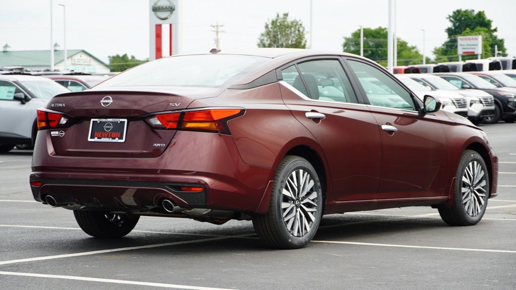 new 2024 Nissan Altima car, priced at $25,385